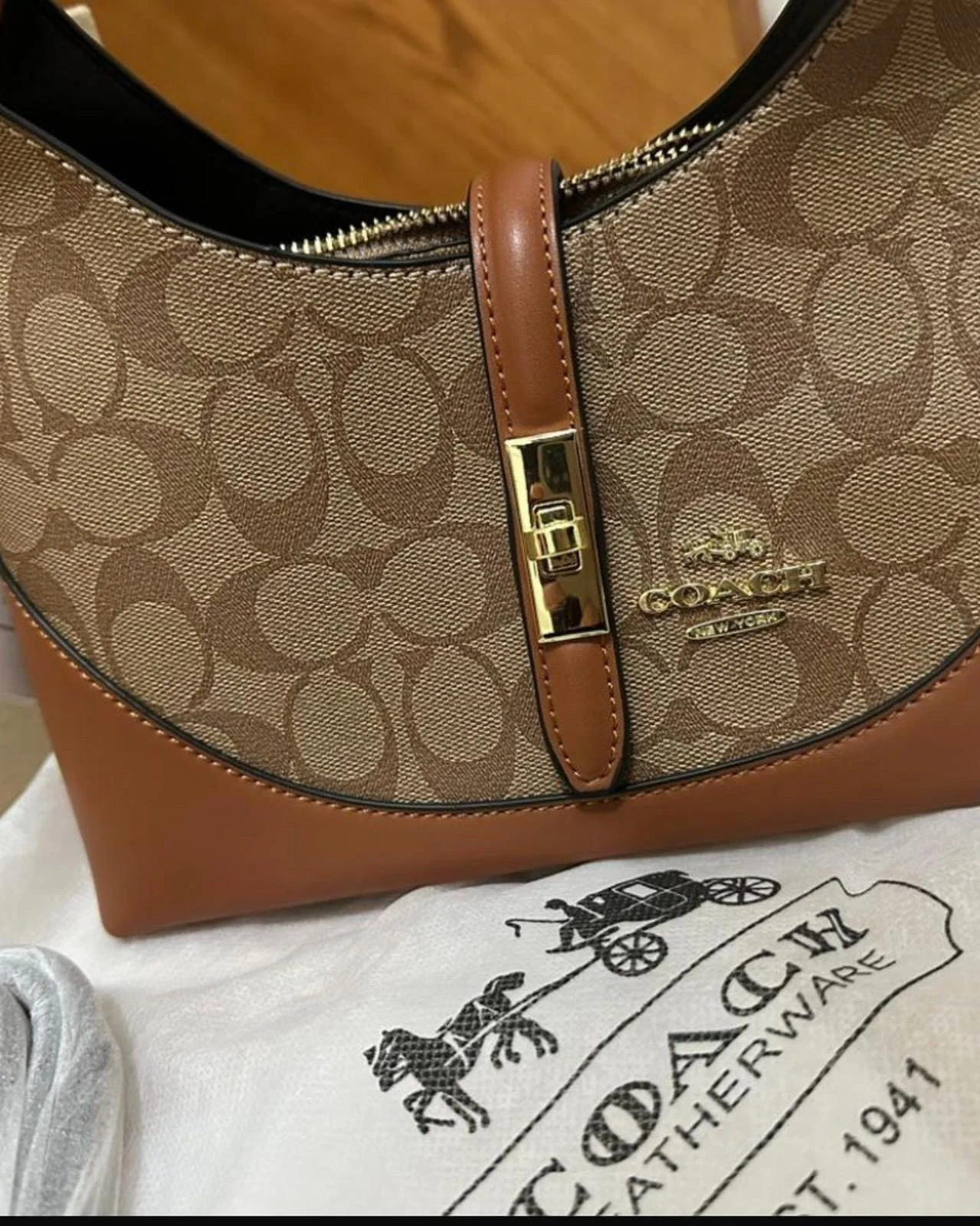 Coach Shoulder Bag, size Other, photo 1