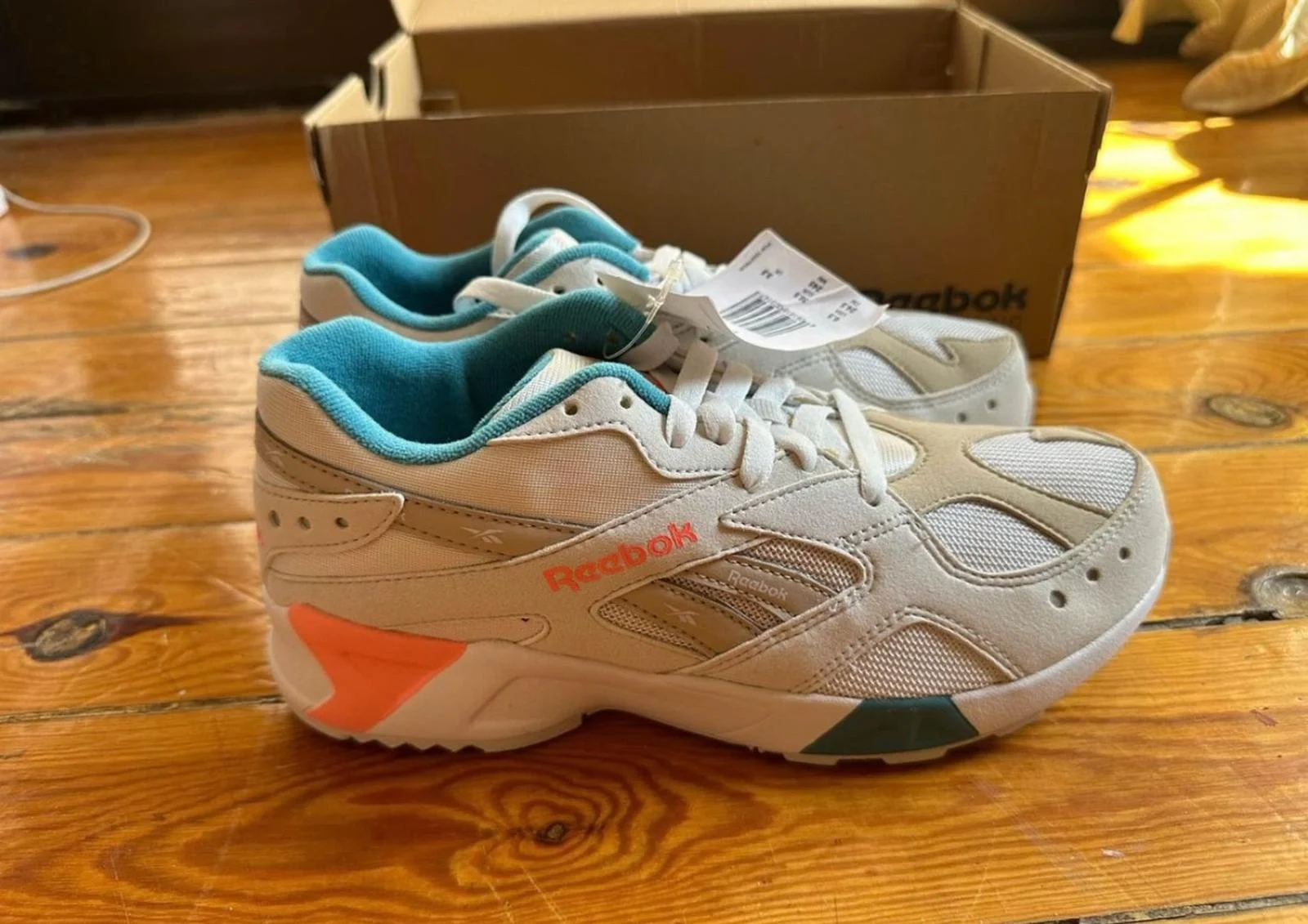 Reebok Footwear, size 38.5, photo 1