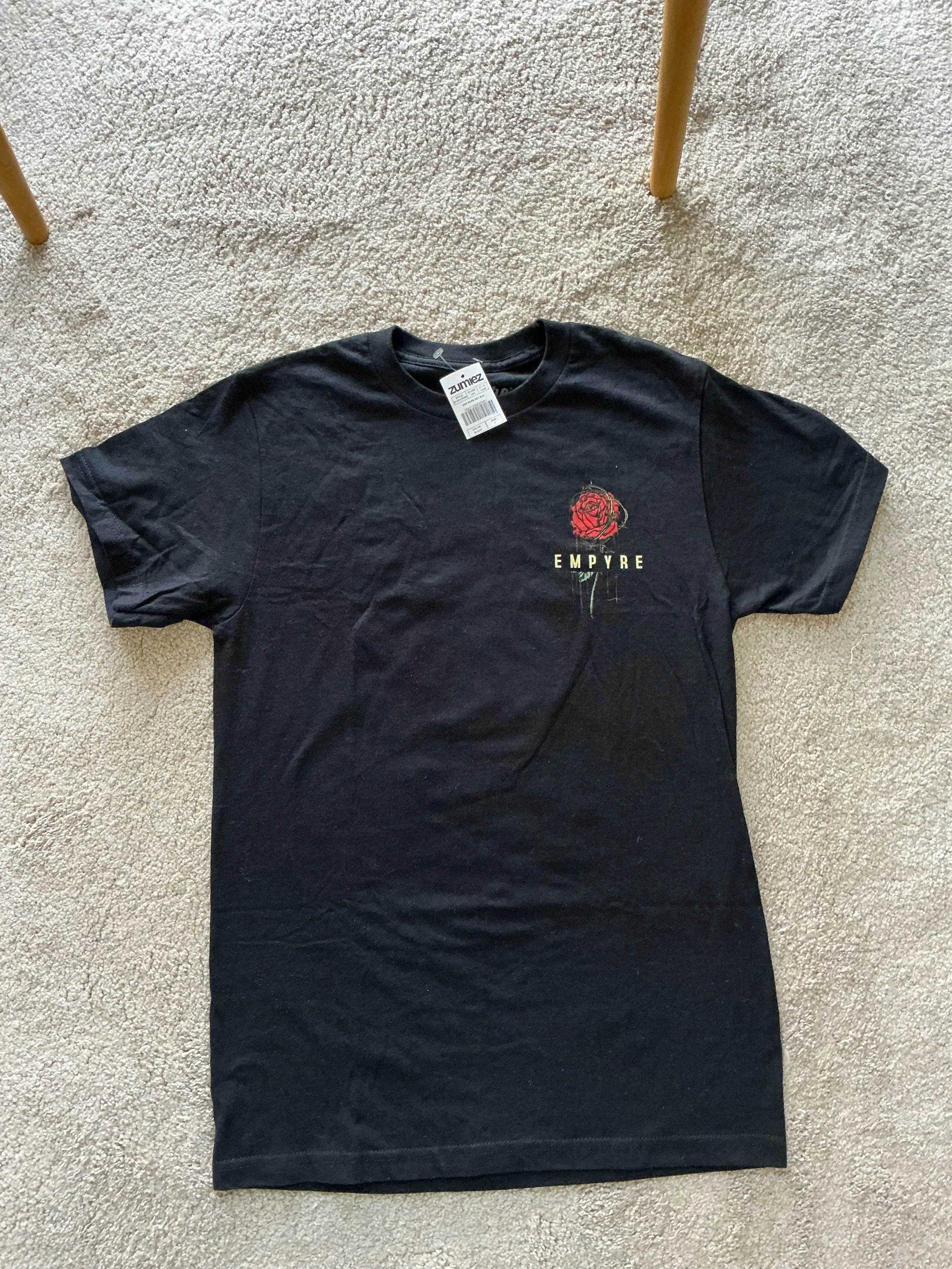 Zumiez T-shirts, size XS, photo 1