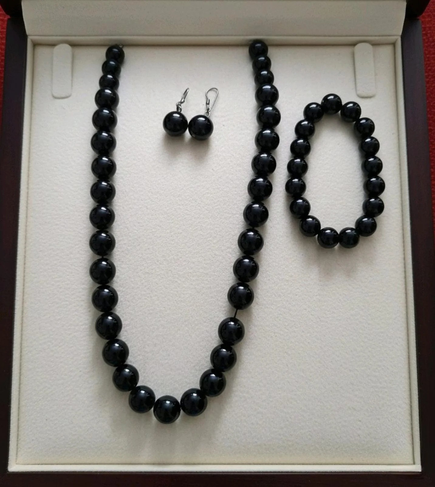 Necklaces, size Other, photo 1