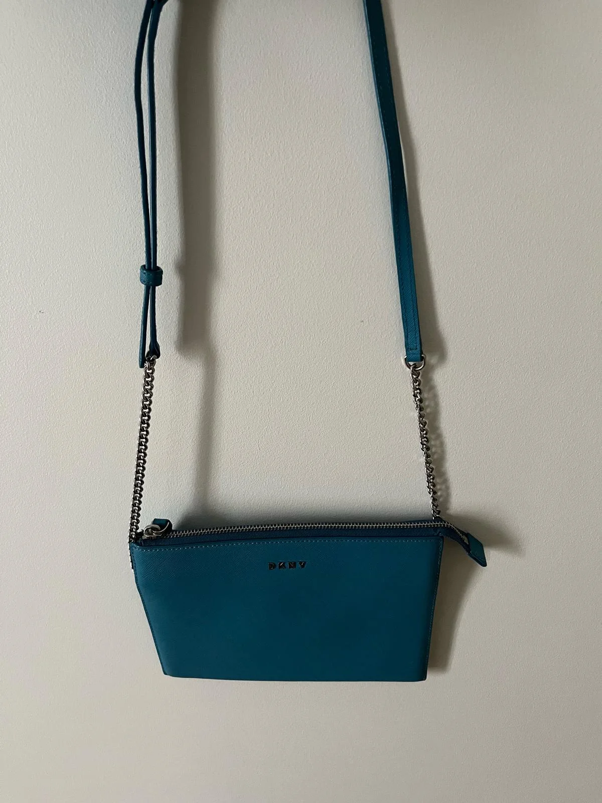 DKNY Cross-Body Bag, size Other, photo 1