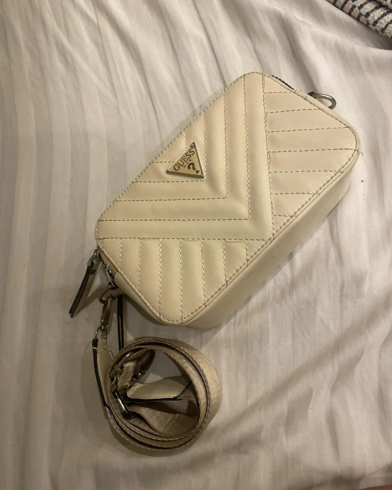 GUESS Cross-Body Bag, size Other, photo 1