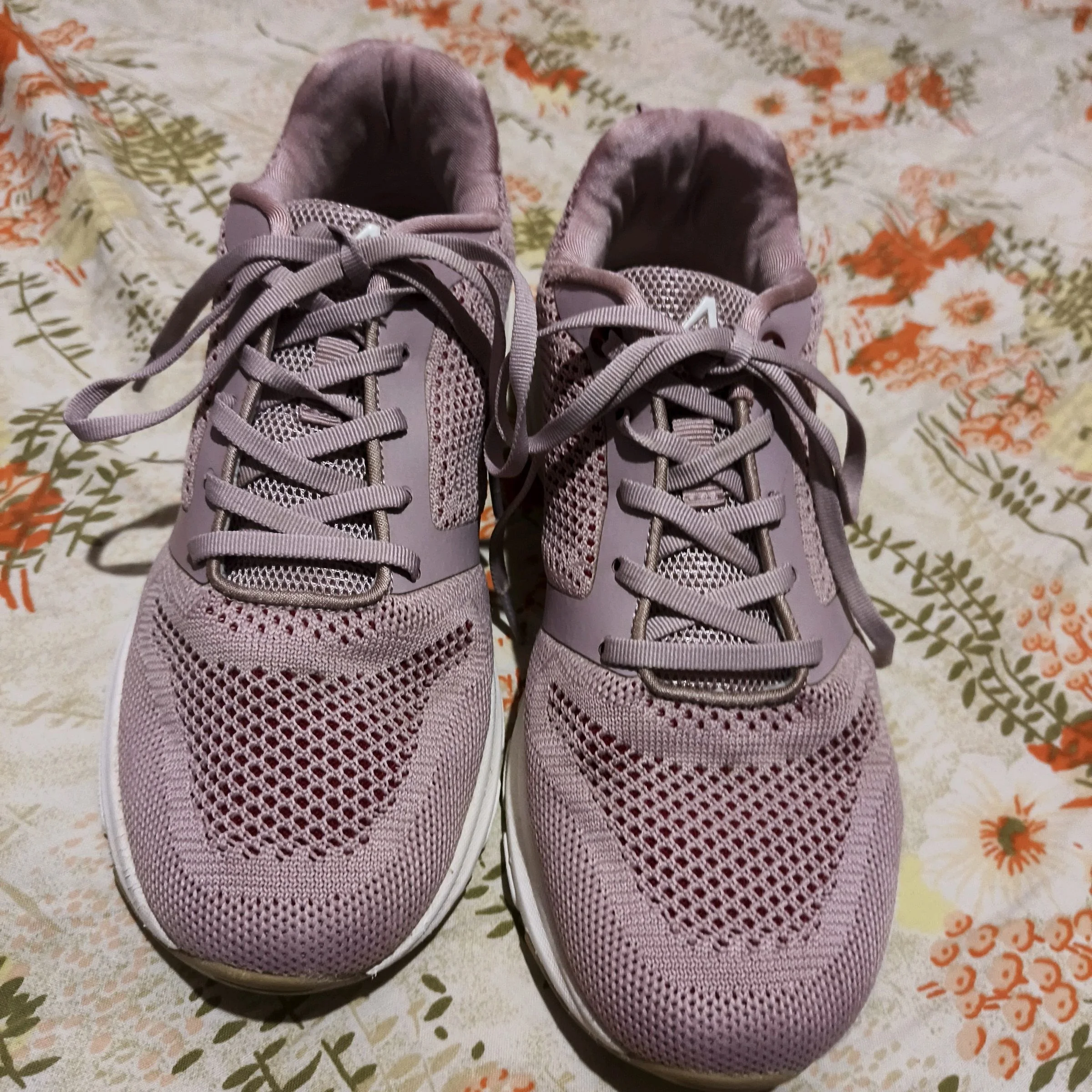Active Wear Sneakers, size 39, photo 1