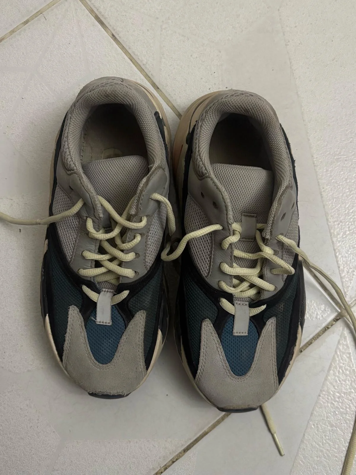 Yeezy Sneakers, size 39, photo 1