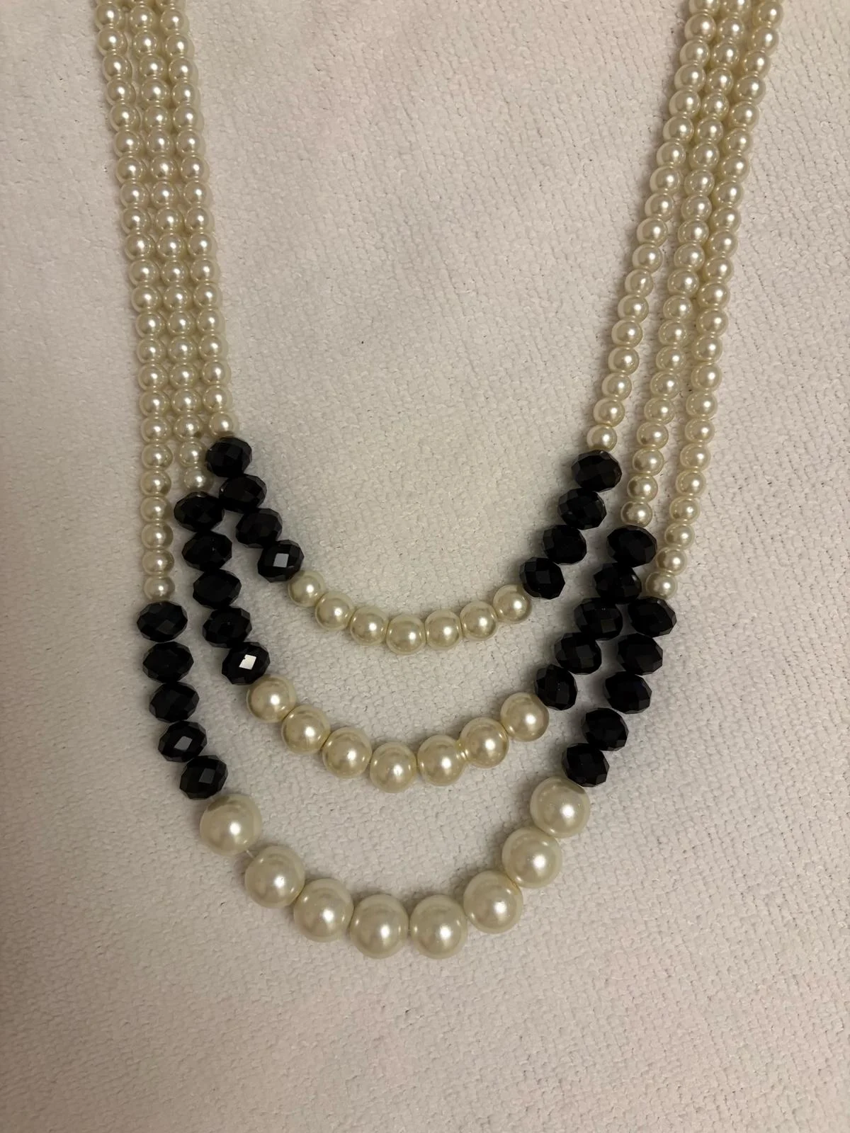 Local Necklaces, size Other, photo 1