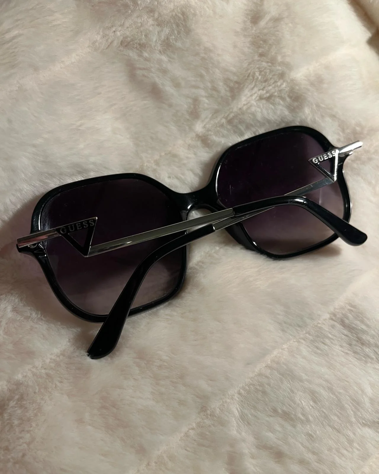 GUESS Sunglasses, size One size, photo 1