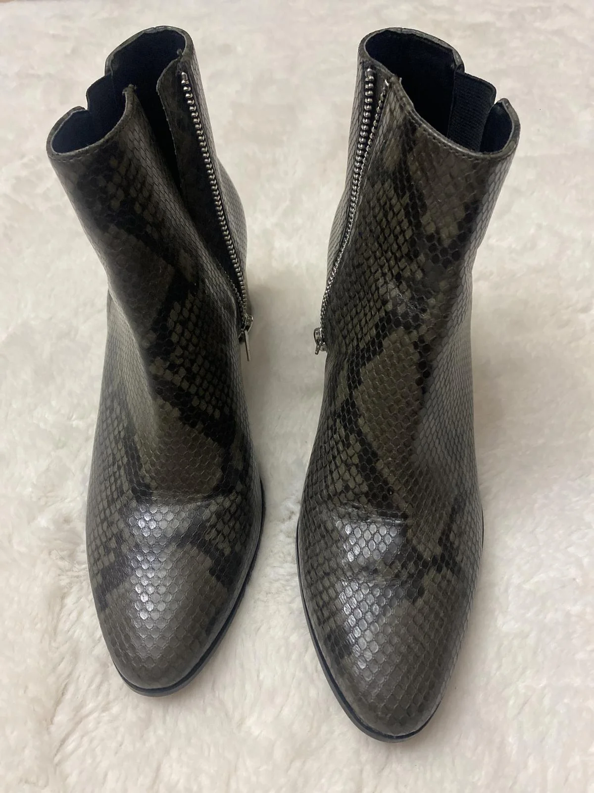 Calvin Klein Heels, size 38, photo 1