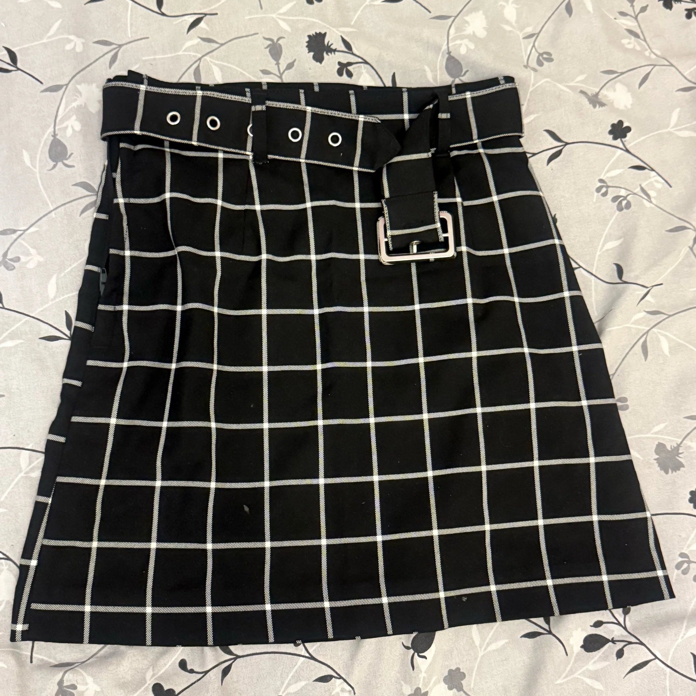 H&M Skirts, size XXS / 32 / 4, photo 1