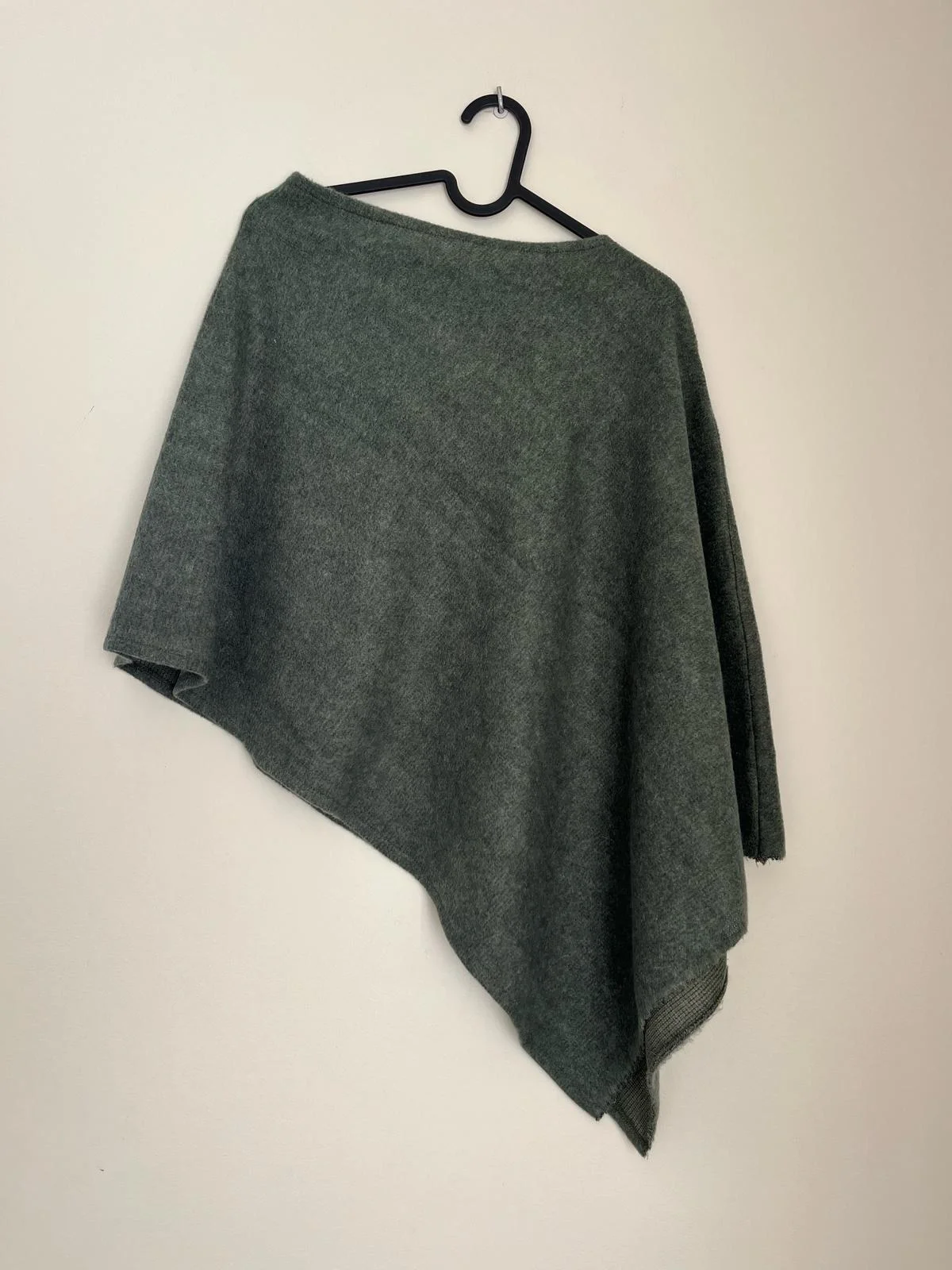 Local Ponchos, size One size, photo 1