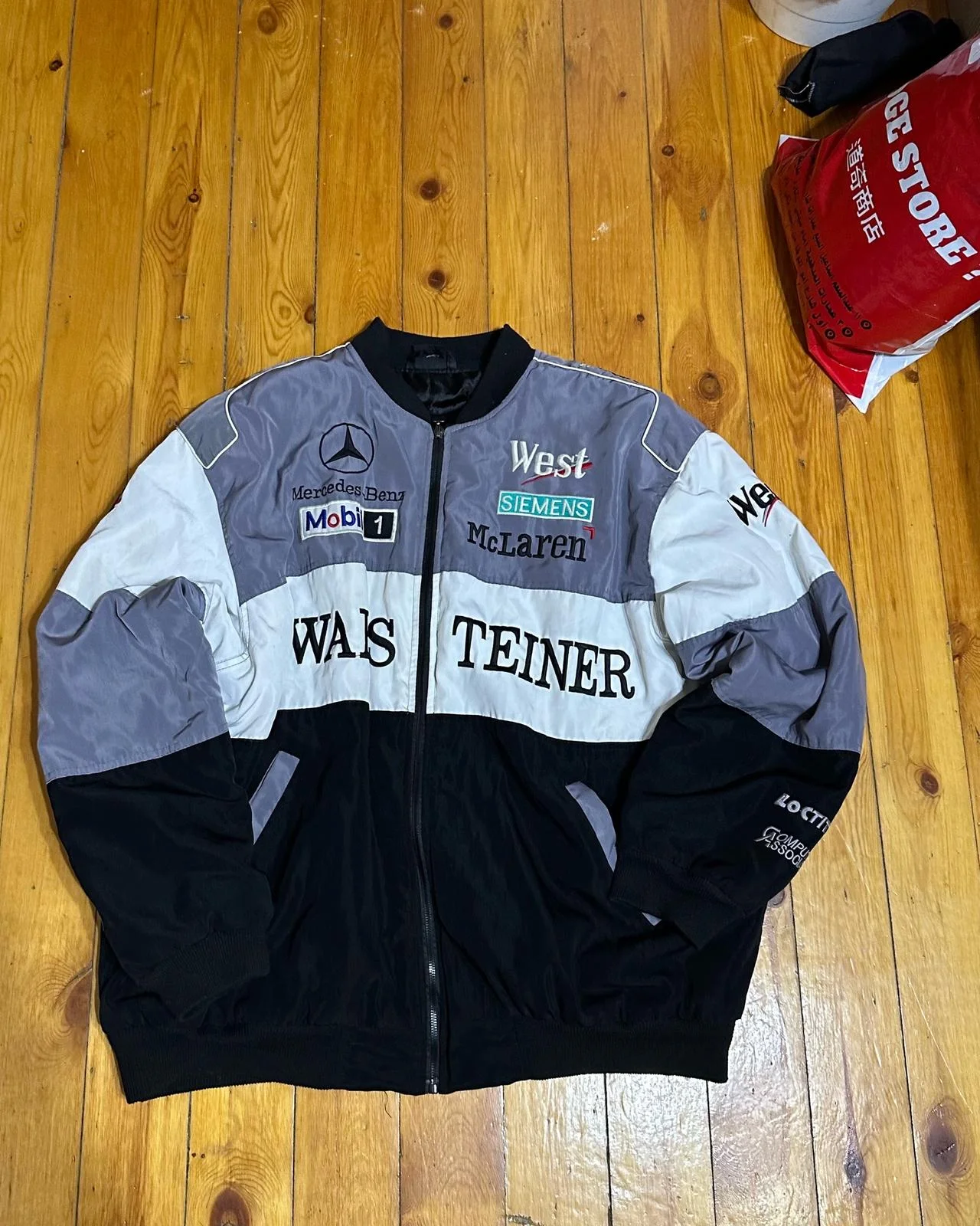 Mercedes-Benz Jackets, size XXL, photo 1