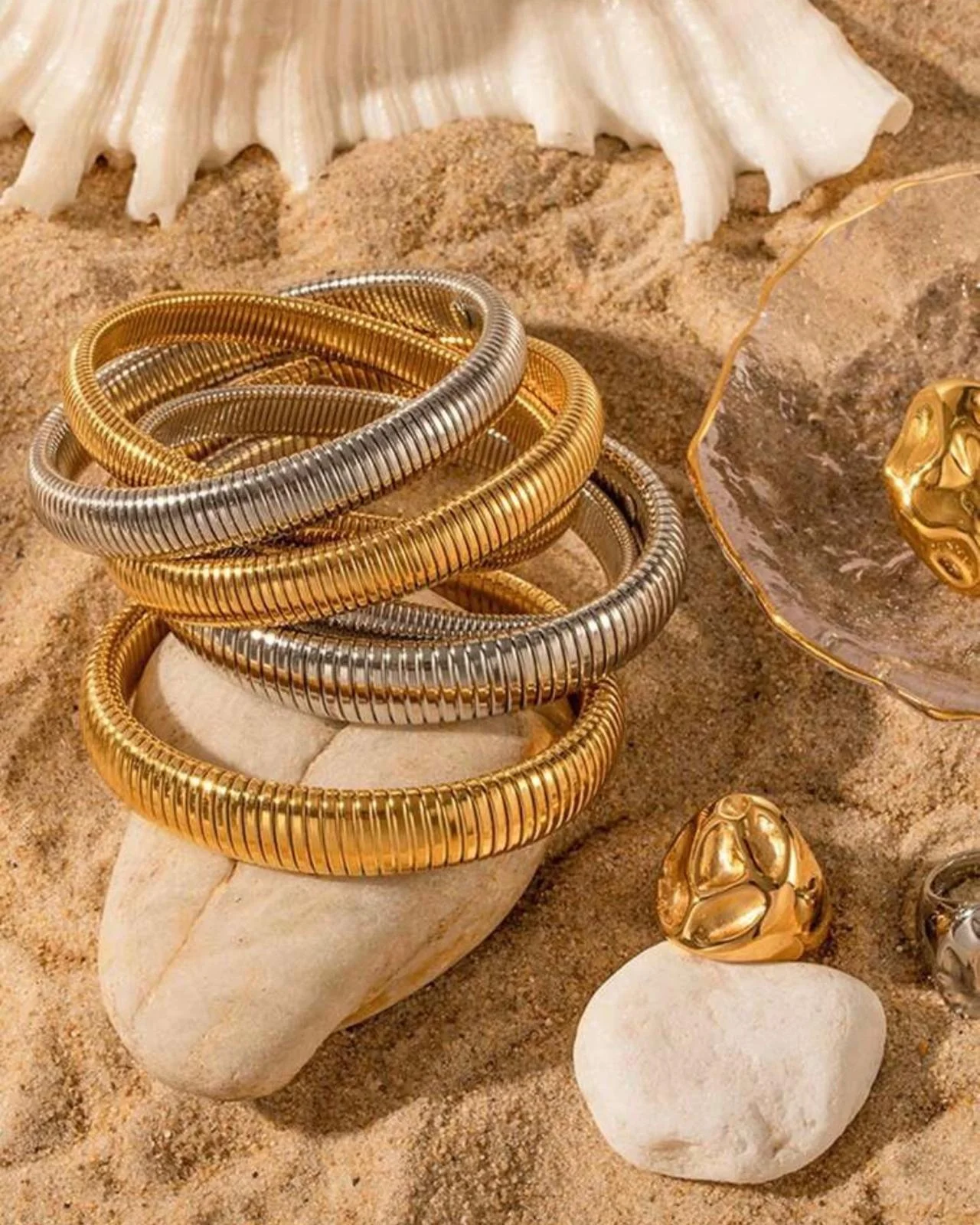 Bracelets, size Other, photo 1