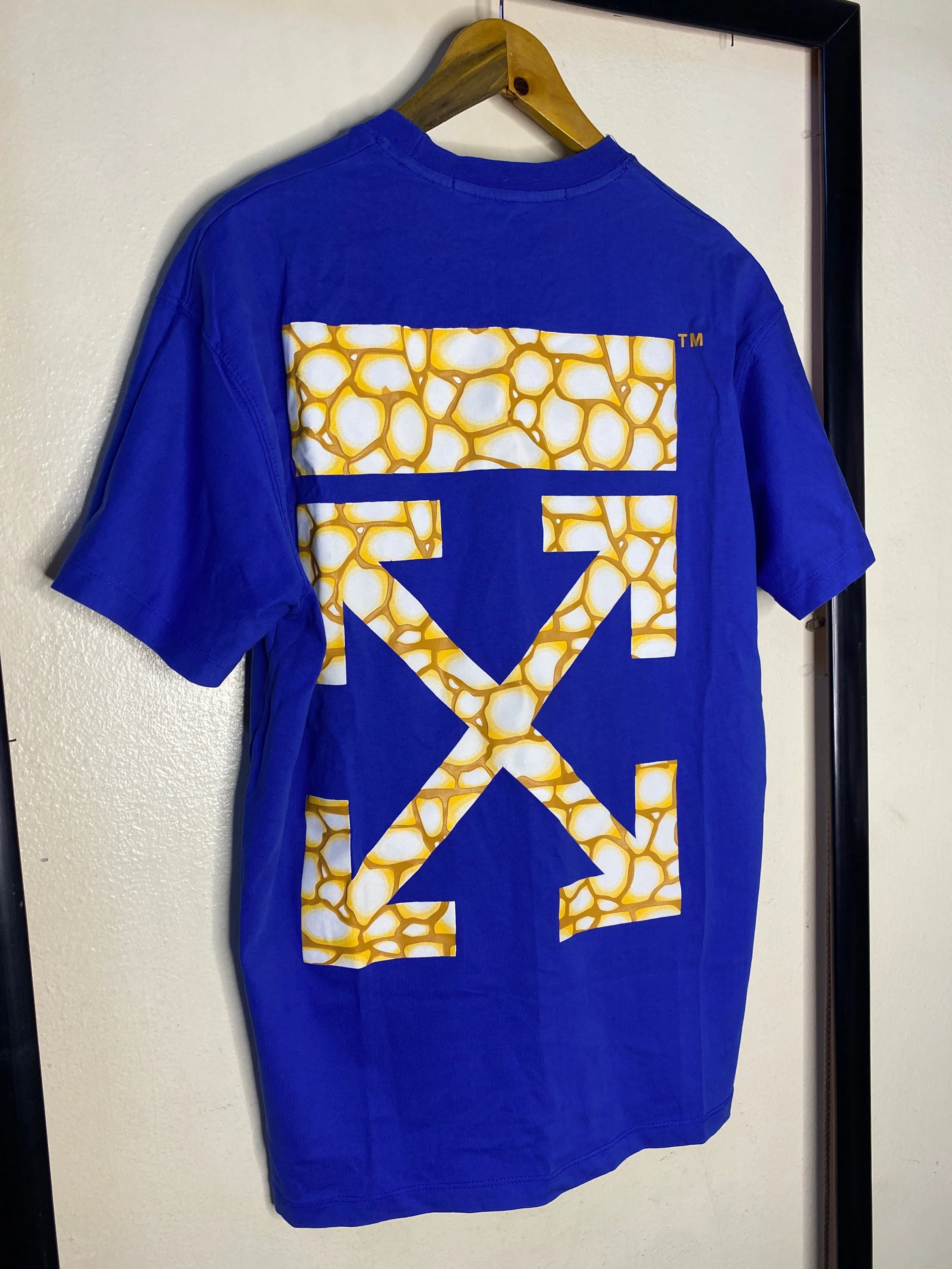Off-White T-shirts, size XL, photo 1