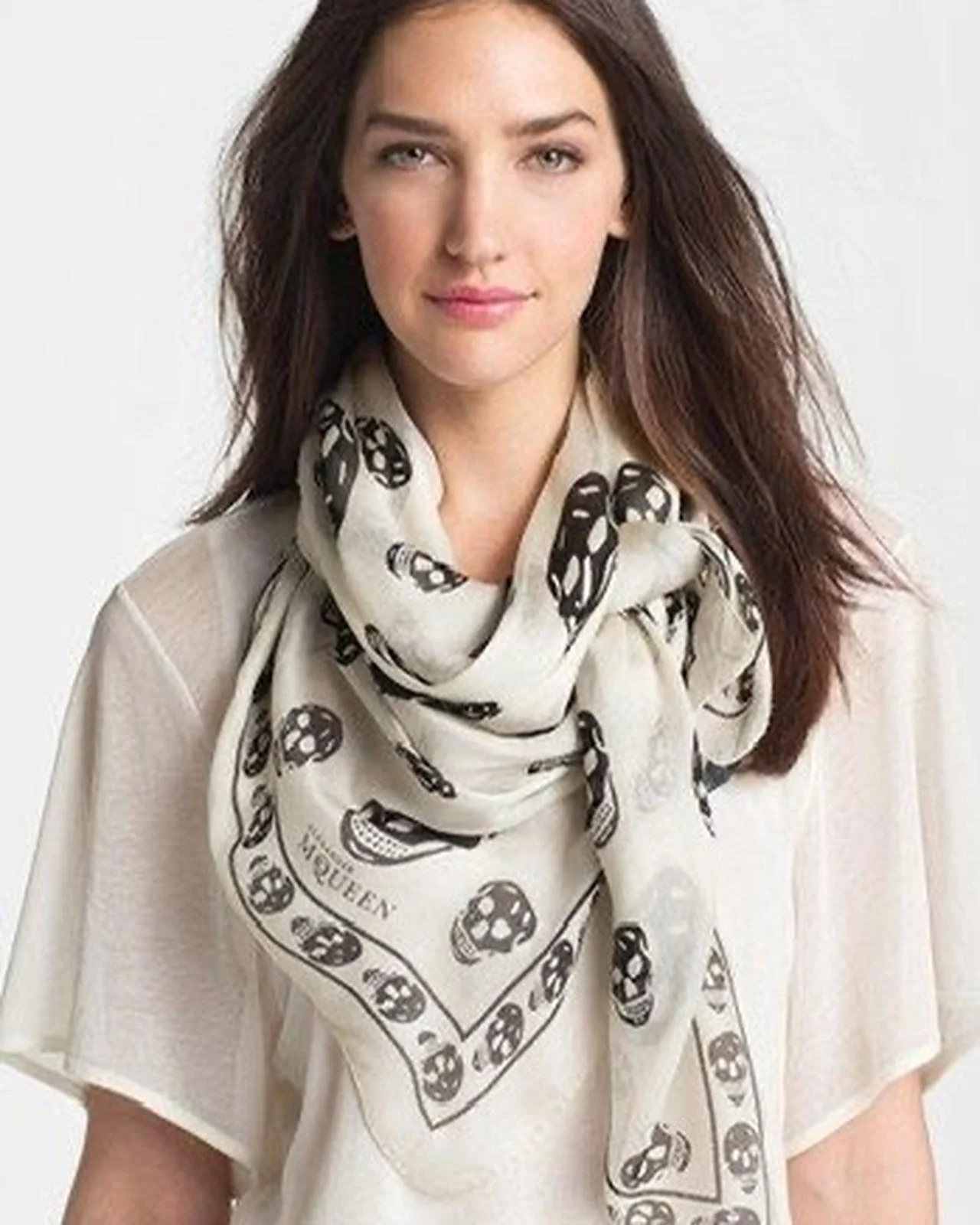 Alexander McQueen Scarves, size One size, photo 1