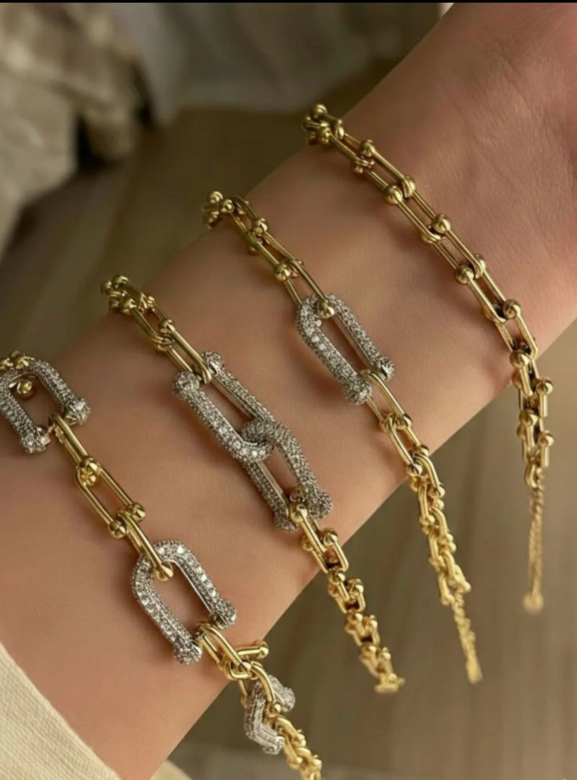 Bracelets, size Other, photo 1