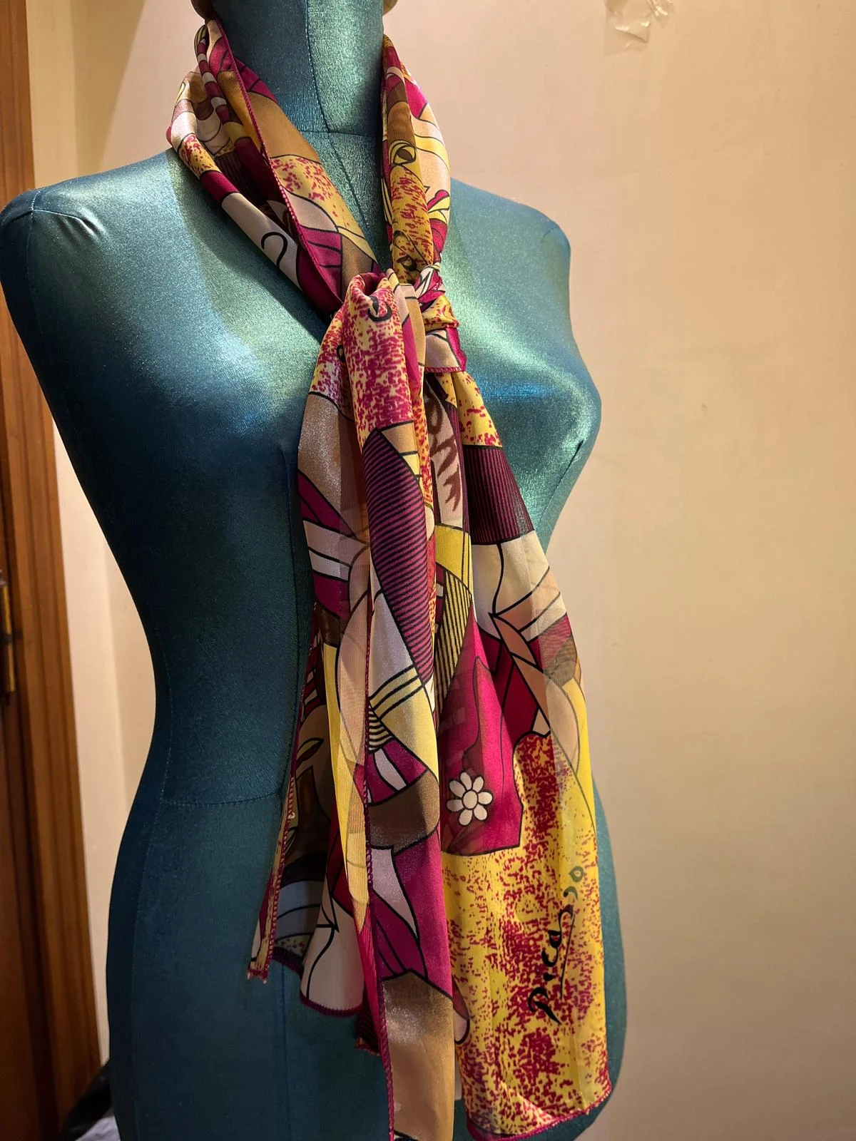 Scarves, size Other, photo 1