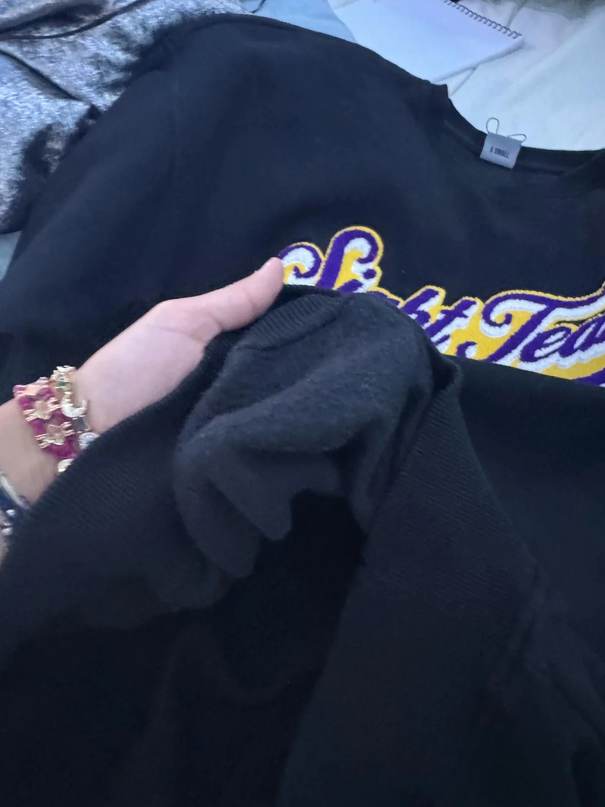 Sweatshirts, size XS, photo 1