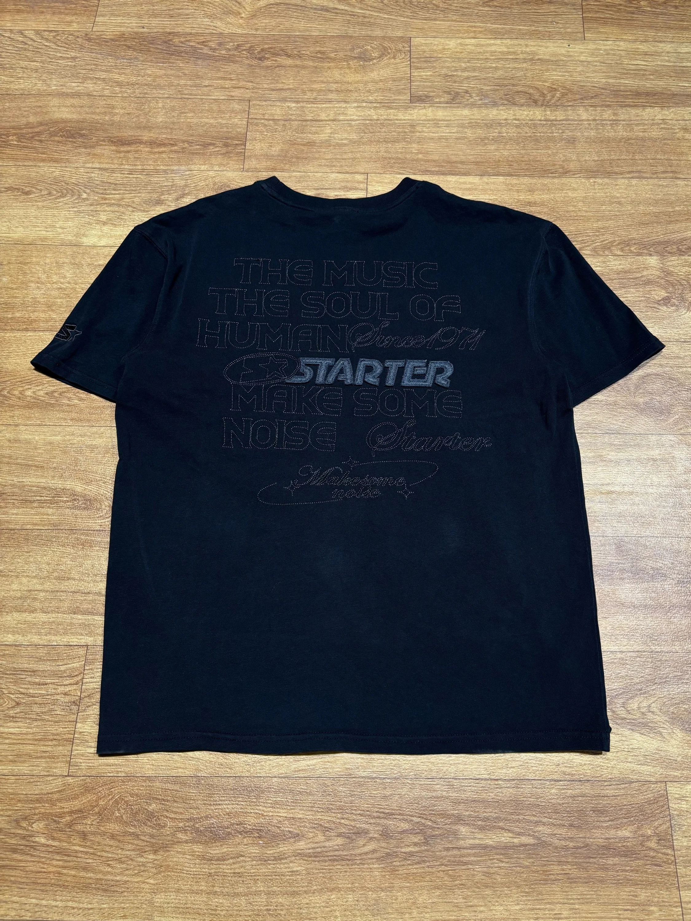 T-shirts, size M, photo 1