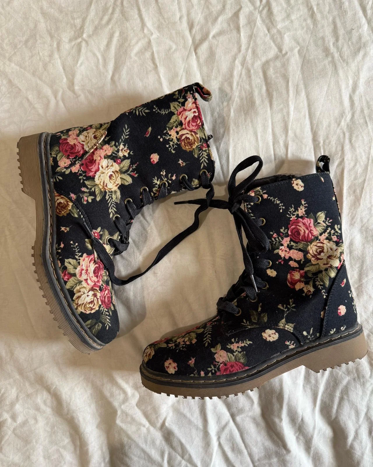 New Yorker Sneakers, size 38, photo 1
