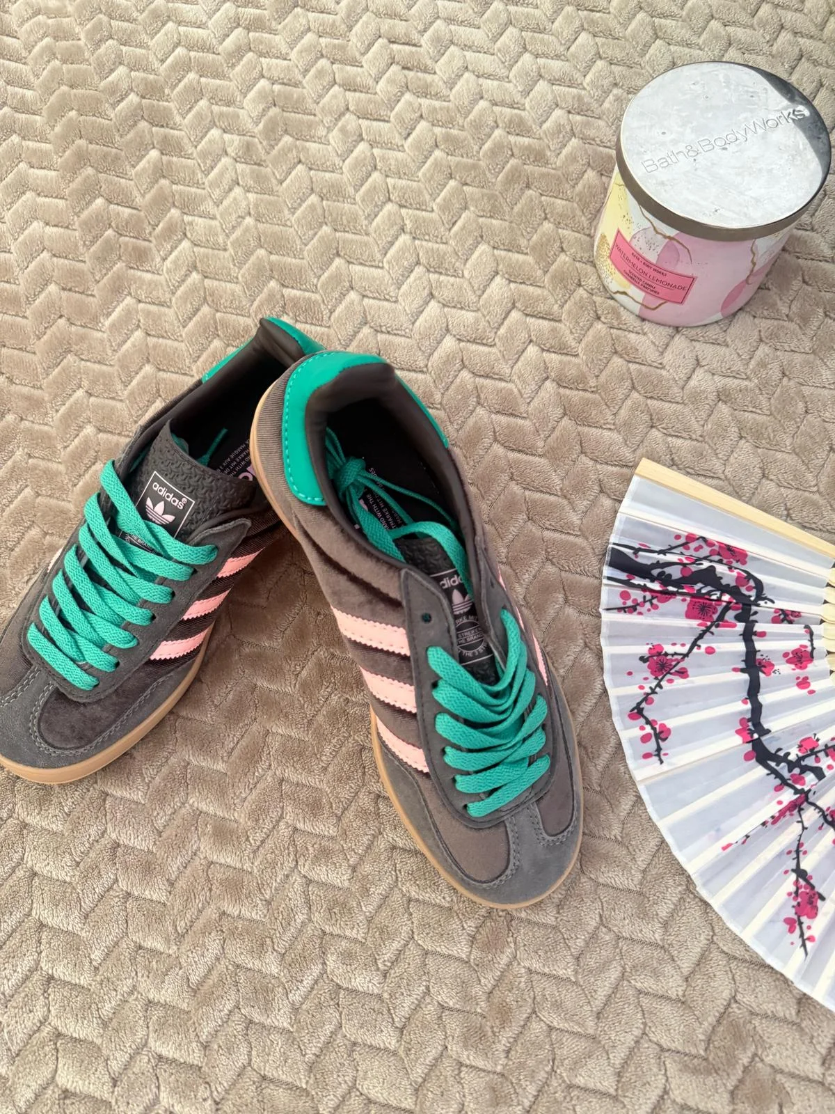adidas Sneakers, size 37, photo 1