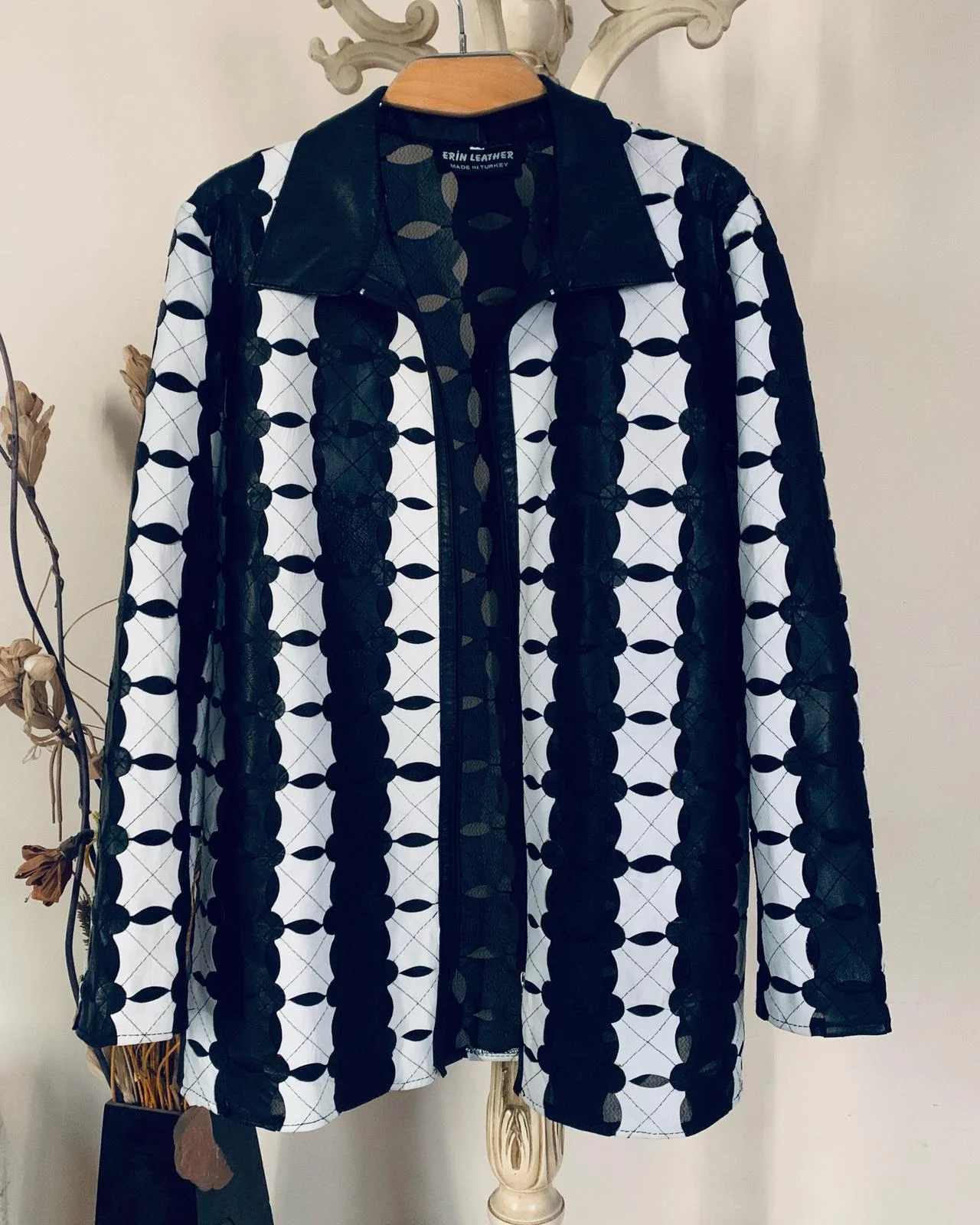 Jackets, size XL / 42 / 14, photo 1