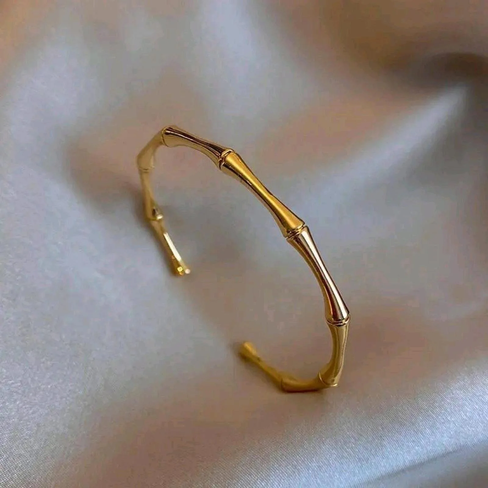 Bracelets, size Other, photo 1