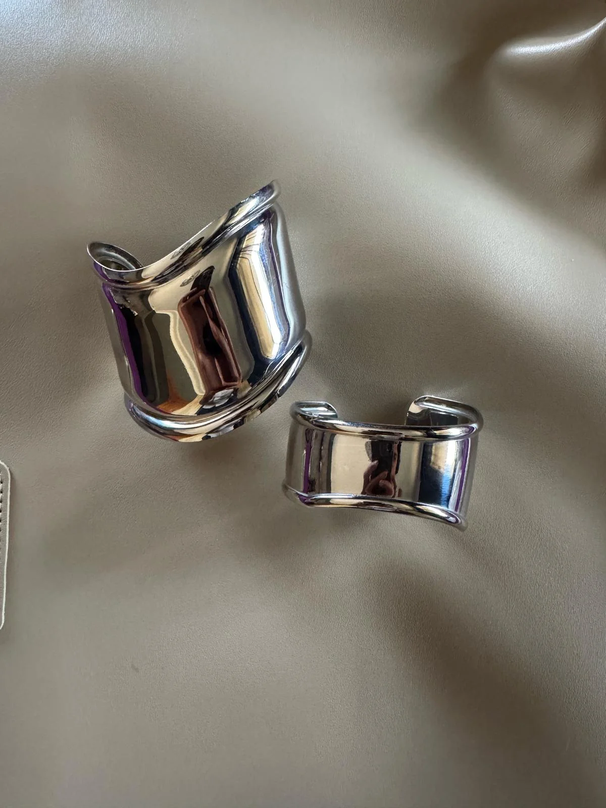 Bracelets, size Other, photo 1